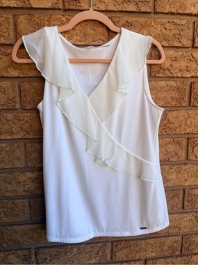 4/$25 • Calvin Klein V-Neck Sleeveless Ruffle Blouse